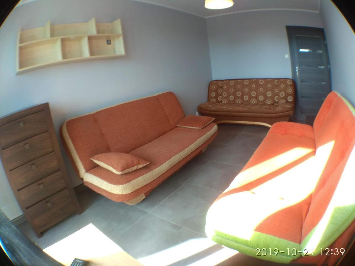 2120 Przyjazni 4 - Tanie Pokoje - Samodzielne Zameldowanie - Self Check In พอซนาน ภายนอก รูปภาพ